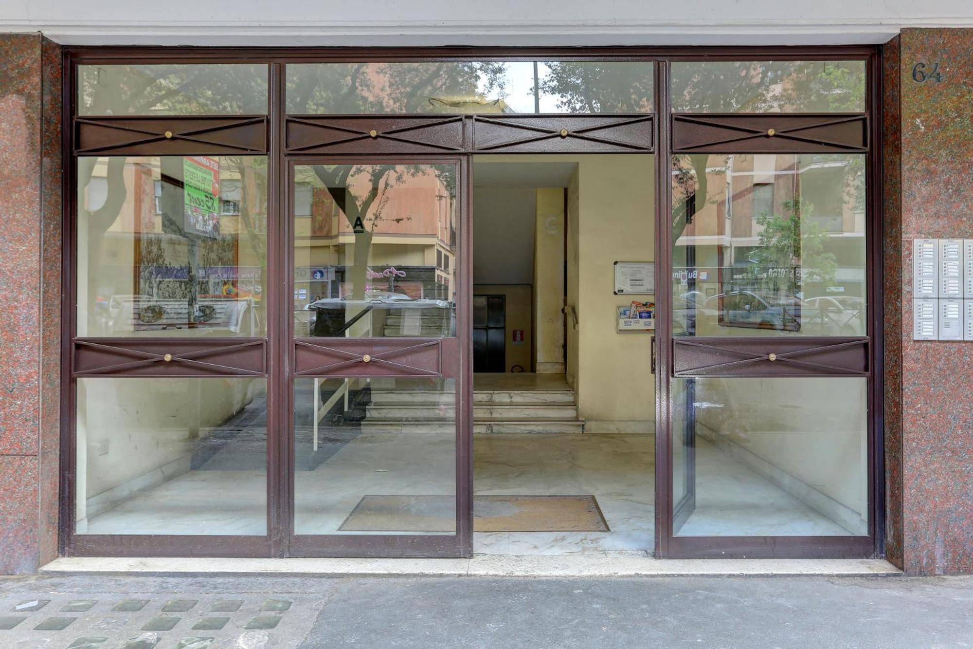 Marconi Per Famiglie - 20 Min Dal Centro Apartment *